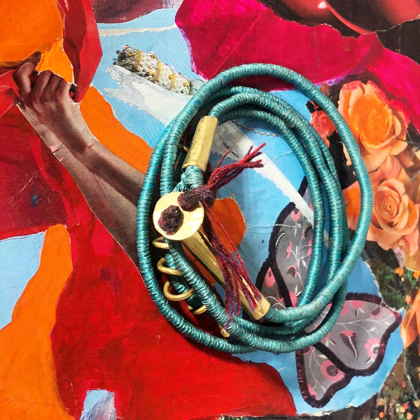 BLUE CHOCKER